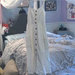 •Button Down Midi•